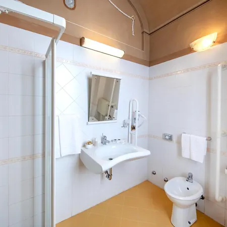 호텔 Liberty 폰테쿠론